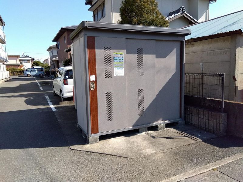 レオパレスエルドラド　新居 共用部分