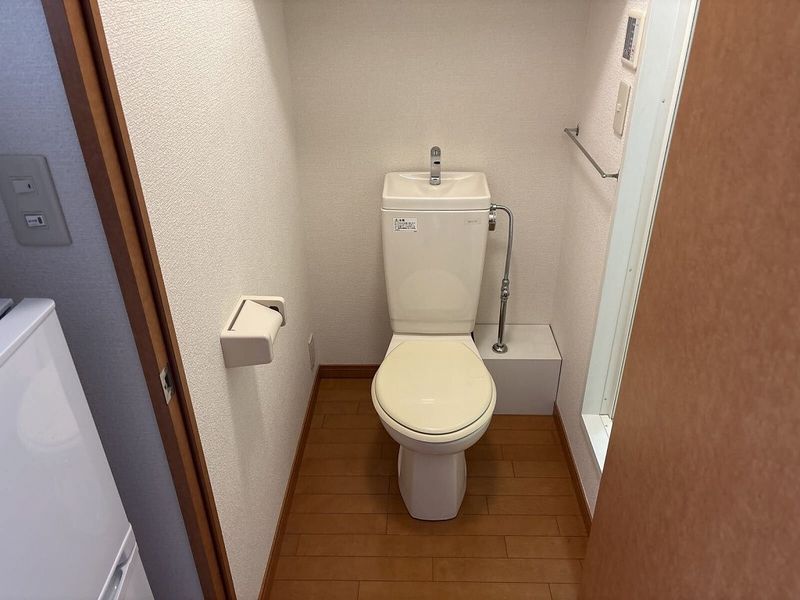 レオパレスパストラル トイレ