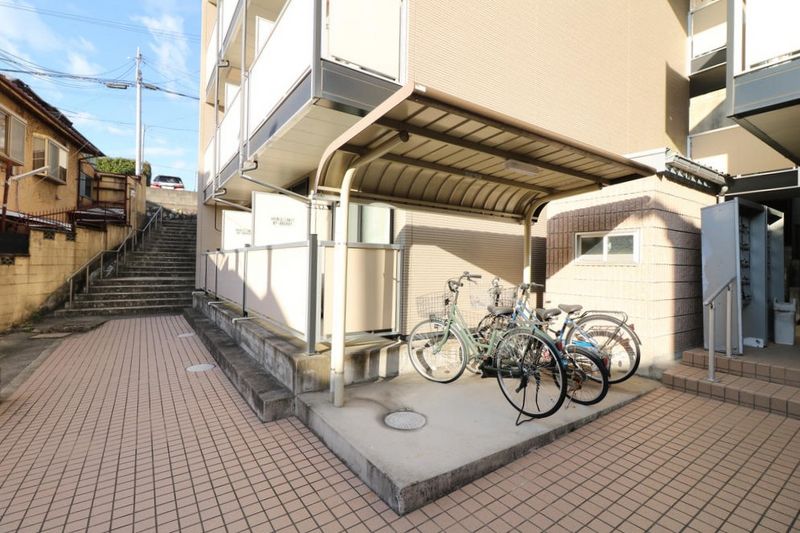 レオパレス東山山麓 共用部分