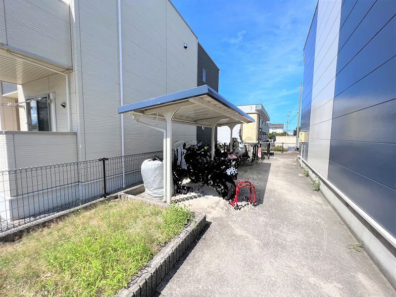 レオパレスペニンシュラＡ 共用部分