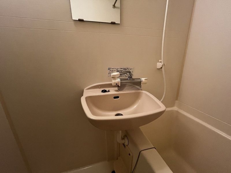 レオパレスコレマサ 洗面台