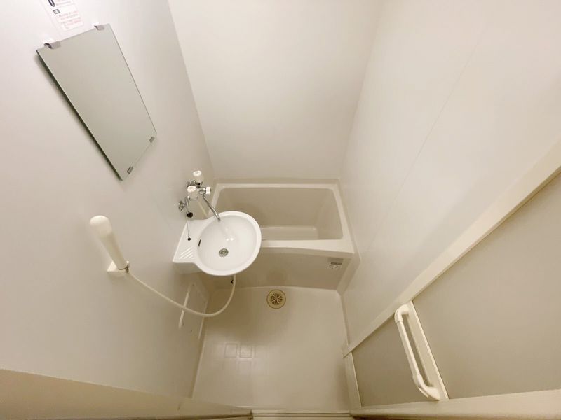 レオパレスリバージュ　くみの木 風呂