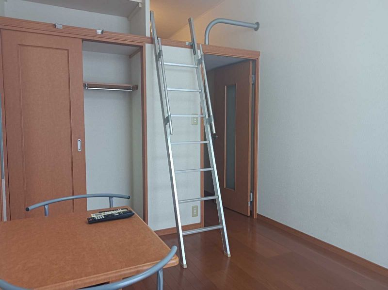 レオパレスＳｏｕｔｈＨｉｌｌ 居間