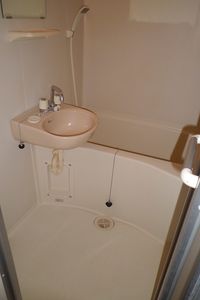レオパレスカメリア壱番館 風呂