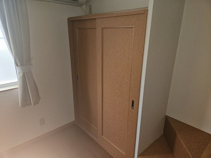 レオパレスこんどう 収納