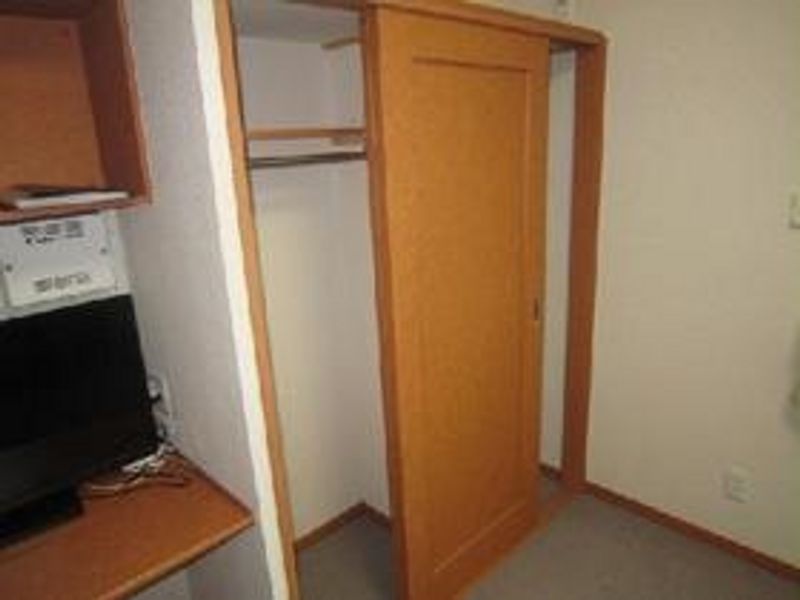 レオパレス仙港ＳＫⅡ 収納