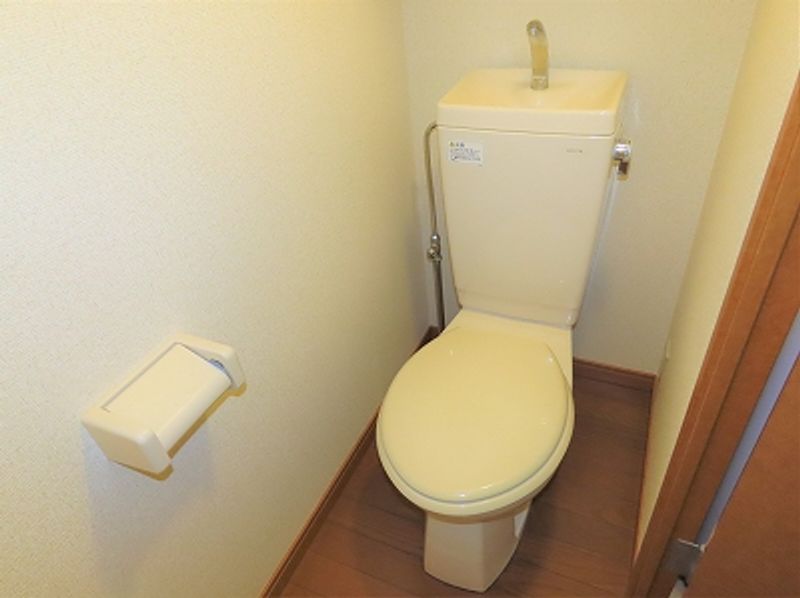 レオパレスうえだはら トイレ