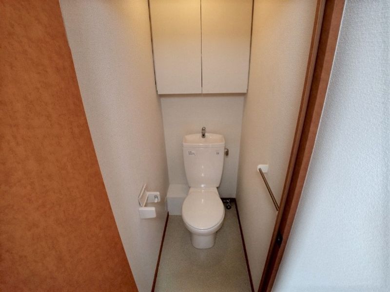 レオパレスサラス トイレ