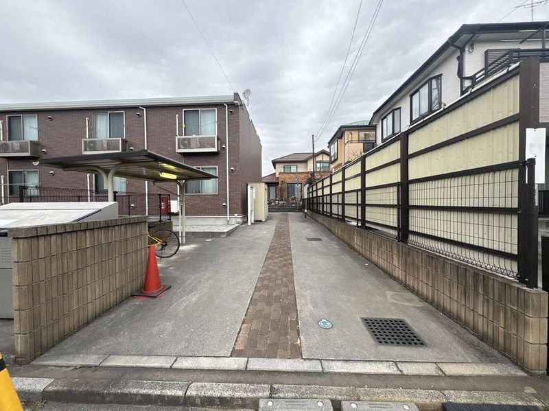 レオネクストフジハイム エントランス