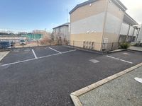 leopalace Suzu Parking lot