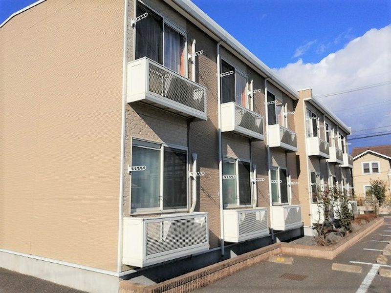 レオパレスメゾンオール 外観