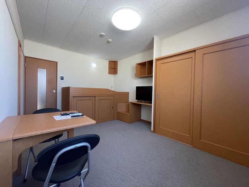 レオパレスＨｉｒｏ　Ⅱ 居間