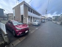 leopalace Hinata 停车场