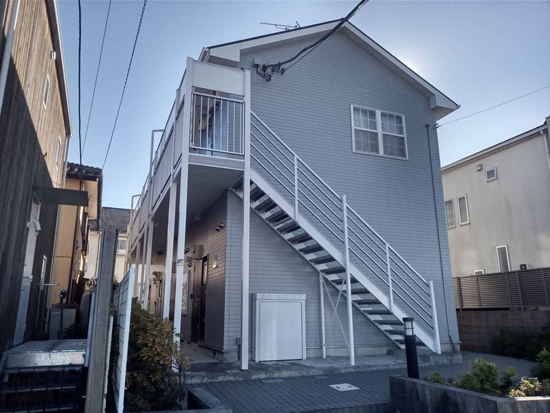 レオパレス川端 外観