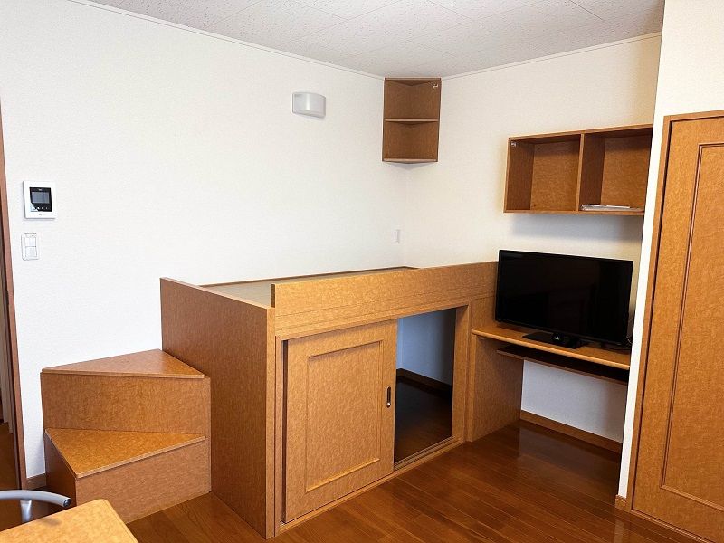 レオパレスコンフォールＫ 寝室