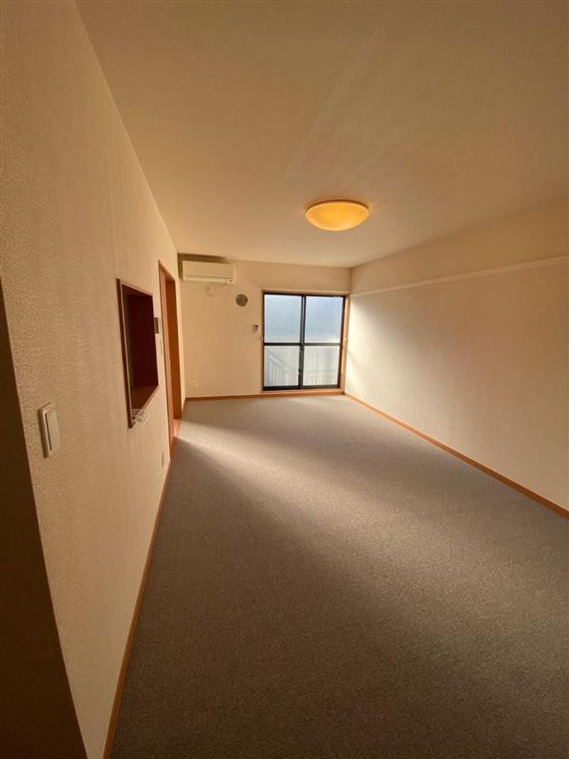 LEONEXT Green Field Living room