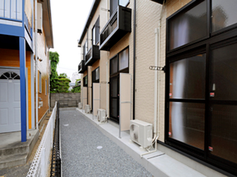 レオパレスサウス学南町 バルコニー