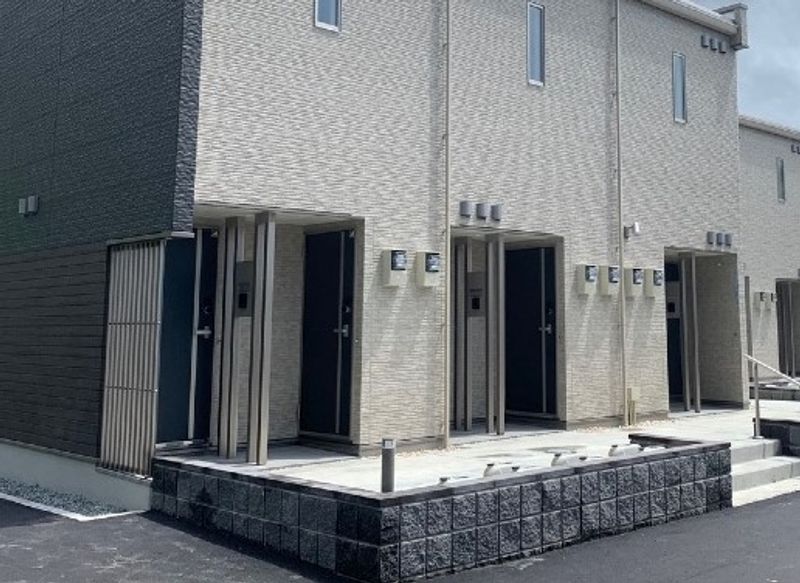 クレイノ神武原 玄関