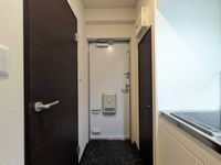 クレイノニジ 玄関