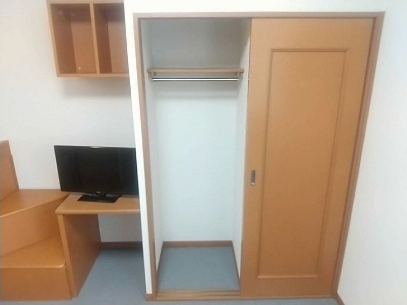 レオパレスエスペランサＣ 収納