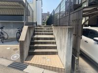 レオネクスト池場 エントランス