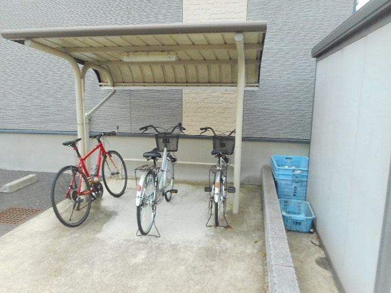 レオパレスボンジュールⅣ 共用部分