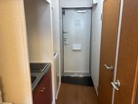 レオパレスエヌ　ファミール 玄関