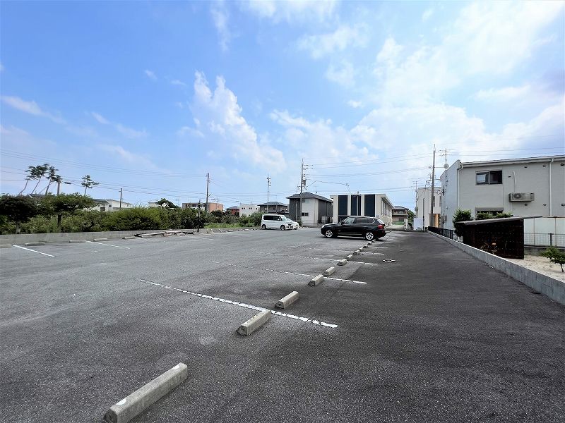 レオネクストｓｅｉｒｉｎⅣ 駐車場