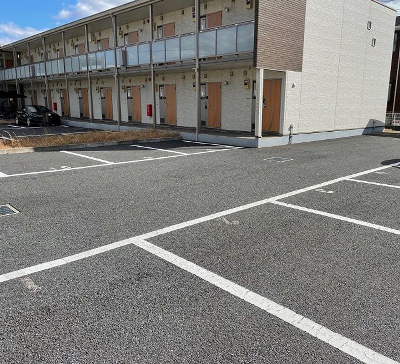 クレイノモアナルア　ドエル 駐車場