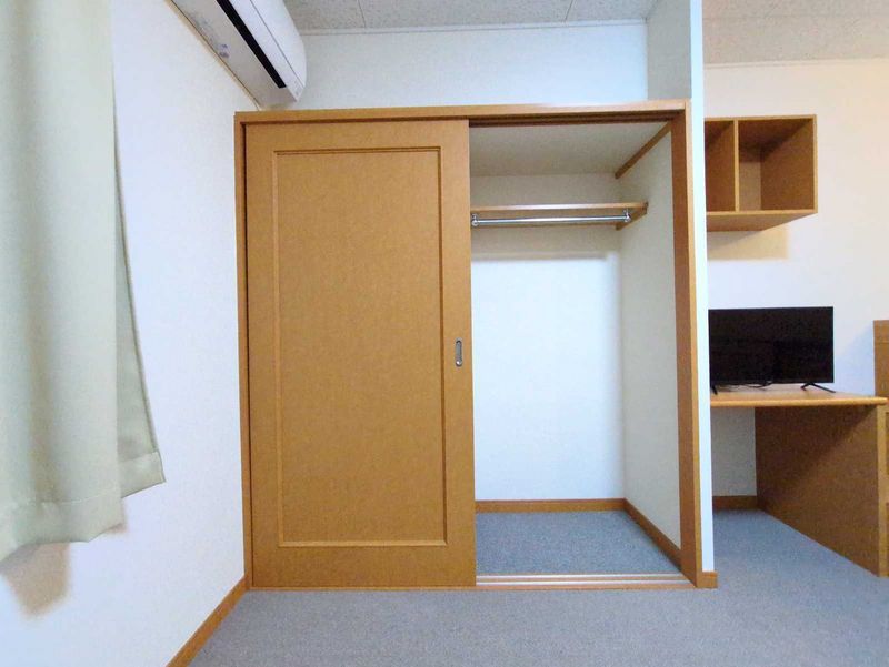 レオパレスＨａＲＵⅡ 収納
