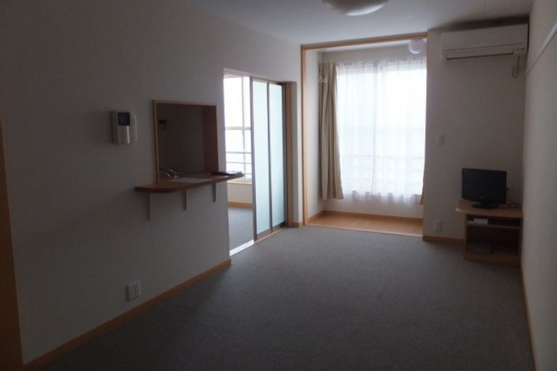 レオパレスシオン　Ａ 居間