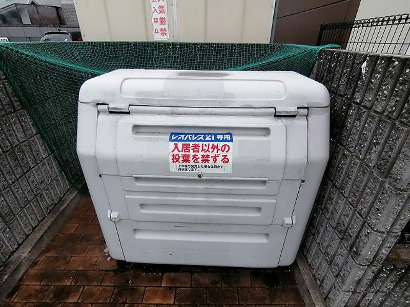 レオパレスＡＫＵＲＡⅡ 共用部分