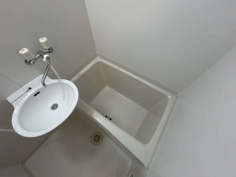 leopalace Miwano Park Bathroom