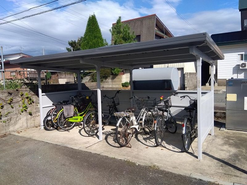 レオパレス中道 共用部分
