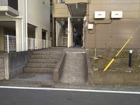 レオパレスヒューゲル参番館 エントランス