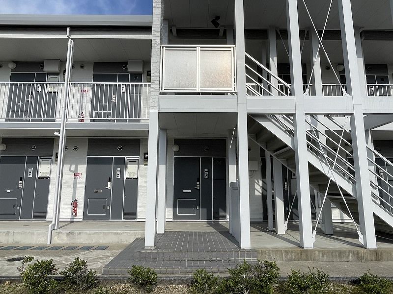 レオパレスＹＡＭＡＳＡＫＩ 玄関