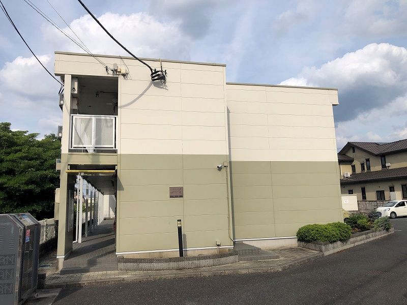 レオパレス城内 エントランス