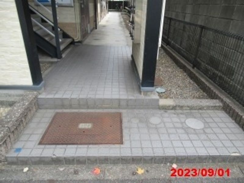 レオパレスカトレア エントランス
