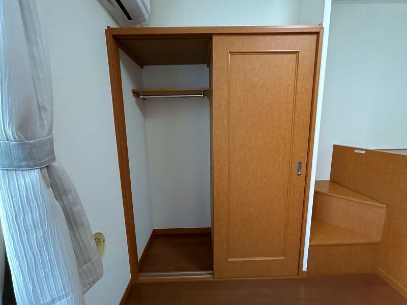 leopalace Moto Wing Storage