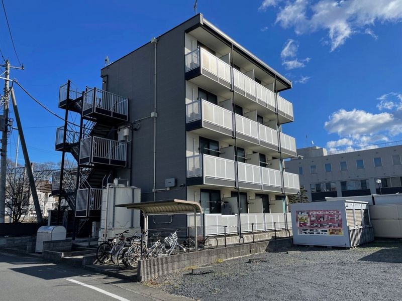 レオパレスクレシア柵町 バルコニー
