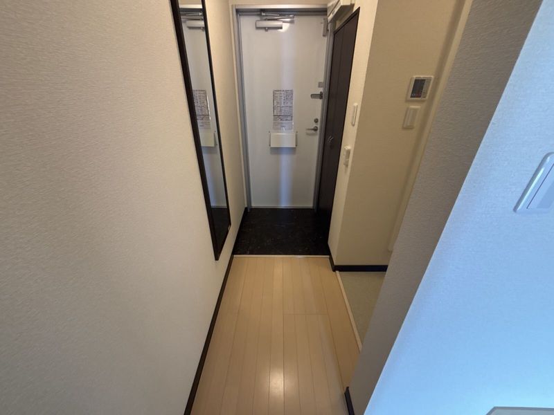 レオネクスト空 玄関