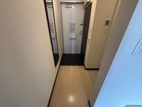 レオネクスト空 玄関