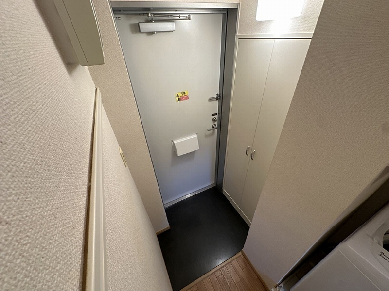 leopalace WAO WAO Entrance