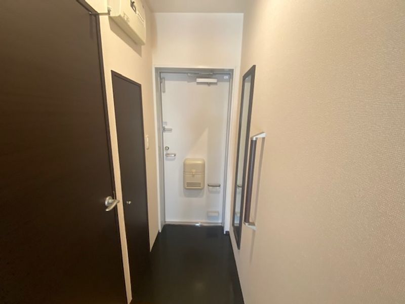 クレイノラ・プルミエール 玄関