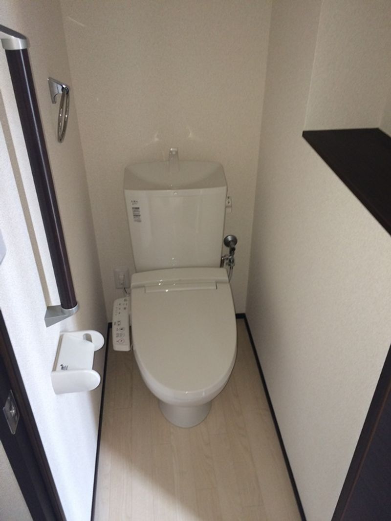 クレイノフローラ大森南 トイレ