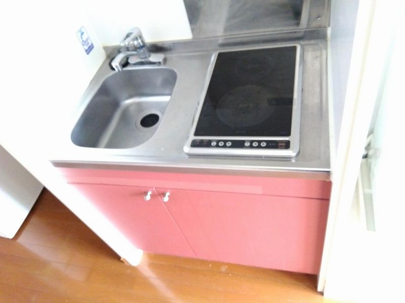 レオパレスルートイレブン キッチン