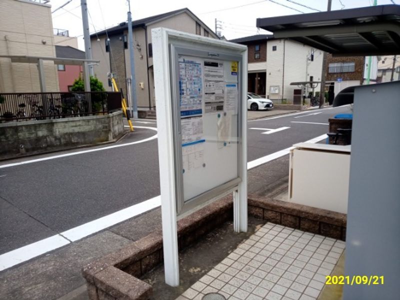 レオネクスト日比津 エントランス