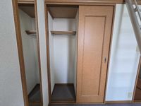 レオパレステイラウンジ 収納