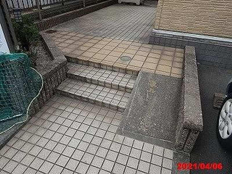 レオパレスヴェルーガ エントランス