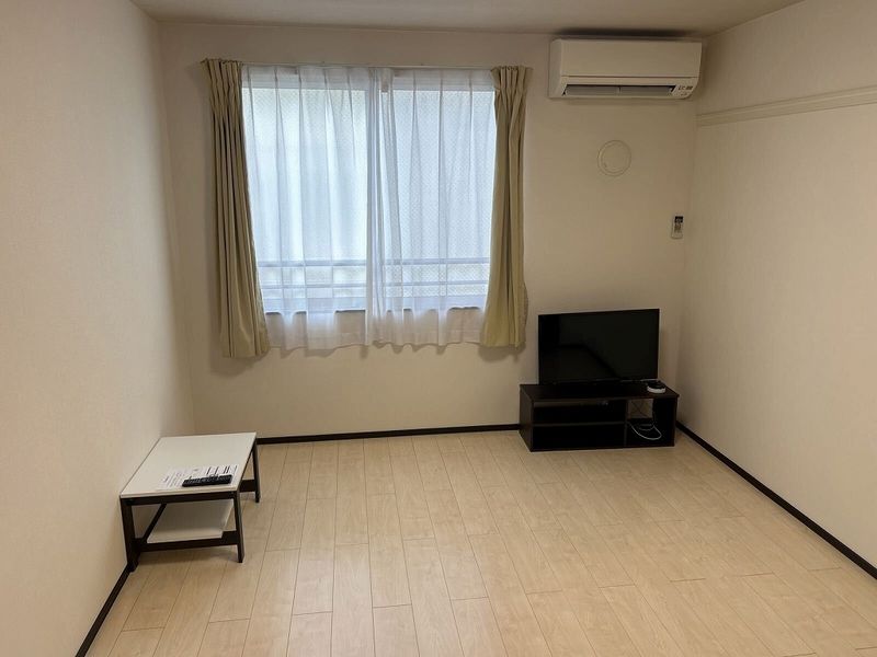 CLEINO Everything II Living room